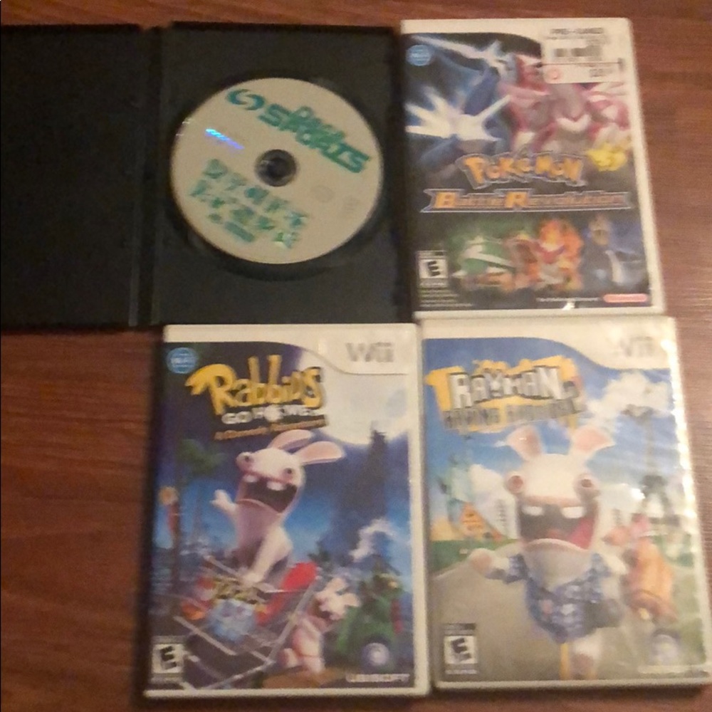 Nintendo Wii games deca sports rabbids Pokémon